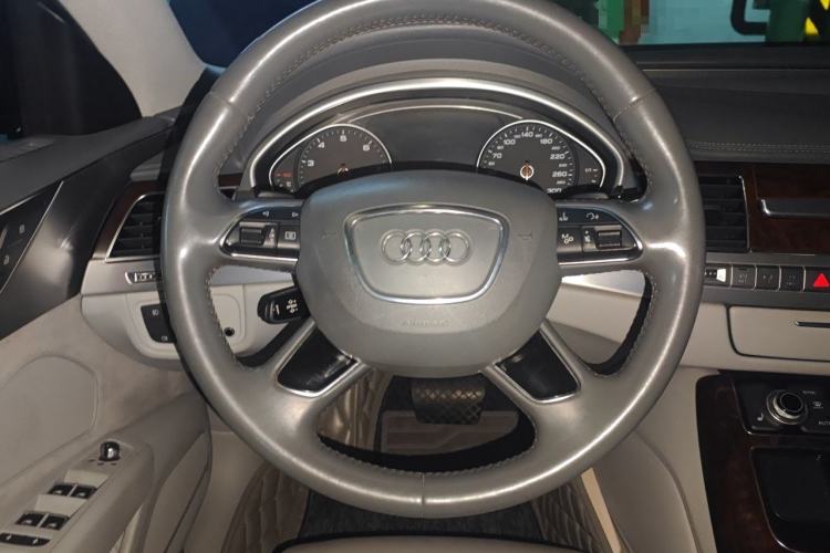 Used Audi A8 2013 A8L 45 TFSI quattro Comfort model