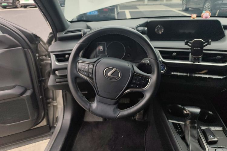Used Lexus UX 2020 260h Explore & Adventure Edition Steering Wheel