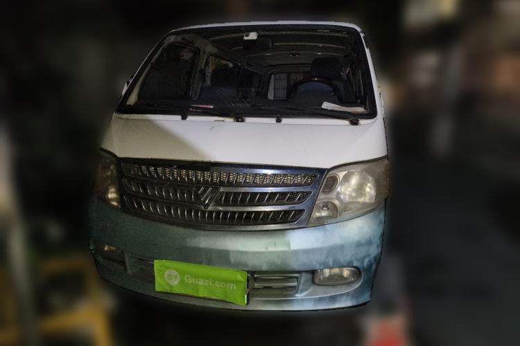 Used Foton Scenic 2011 2.0L Express Standard Short-Wheelbase Low-Roof 486EQV4