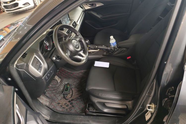 Used Mazda Mazda 3 Axela 2017 Sedan 1.5L Automatic Comfort Model Emission Standard China V
