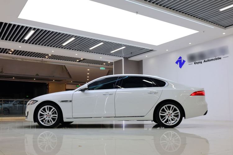 Used Jaguar XFL 2020 XFL 2.0T P250 Four-Wheel Drive Luxury Edition