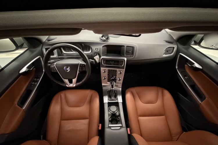 Used Volvo S60 2017 S60L T4 Smart Range Edition