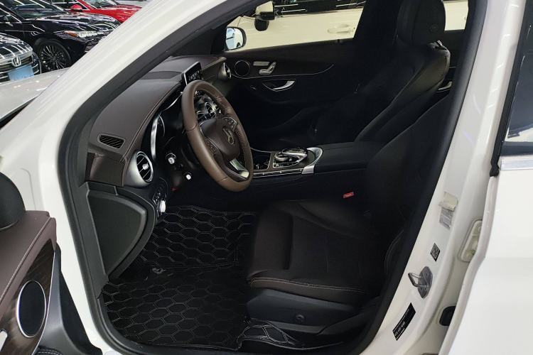 Used Mercedes-Benz GLC 2017 GLC 300 4MATIC Sport Edition