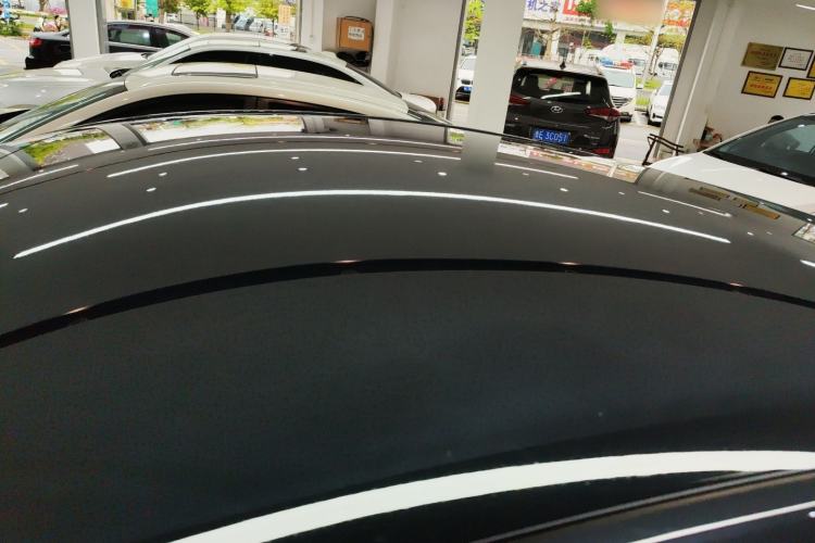 Used Tesla Model Y 2025 Long-Range All-Wheel-Drive Version