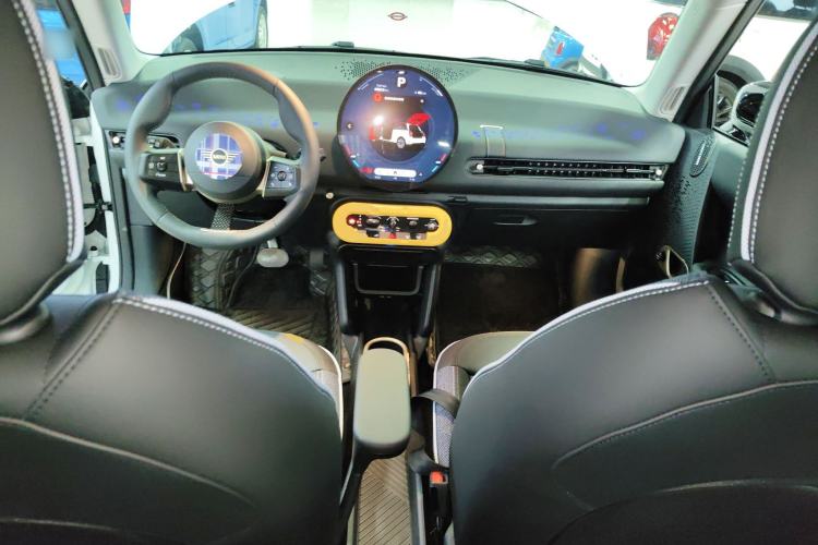 Used MINI Electric MINI COOPER 2025 Model Facelift 466km COOPER E Classic Style
