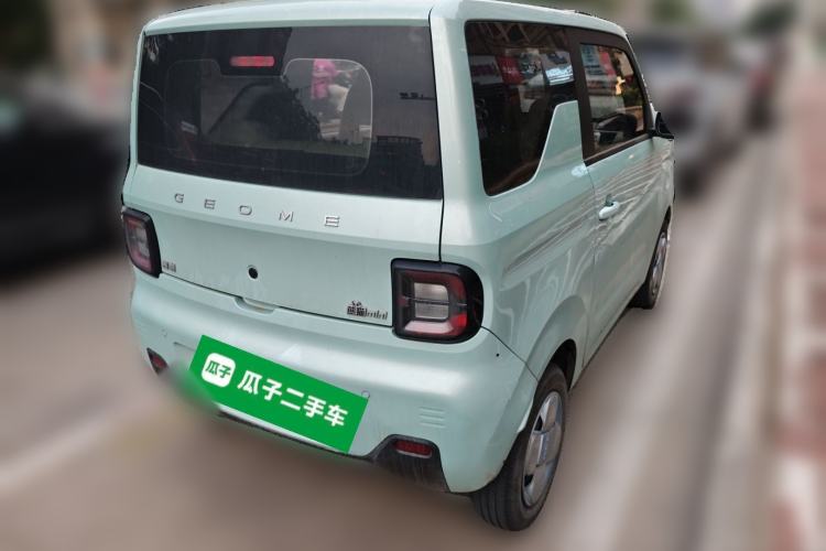 Used Geely Galaxy Panda 2023 Panda Mini 200km Endurance Bear
