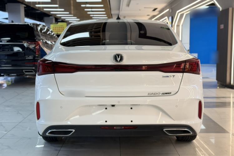 Used CHANGAN Eado 2023 Changan Edition PLUS Blue Whale NE 1.4T GDI DCT Prestige Version
