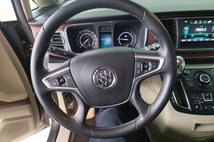 Used Buick GL8 2017 25S Prestige Version China V Standard