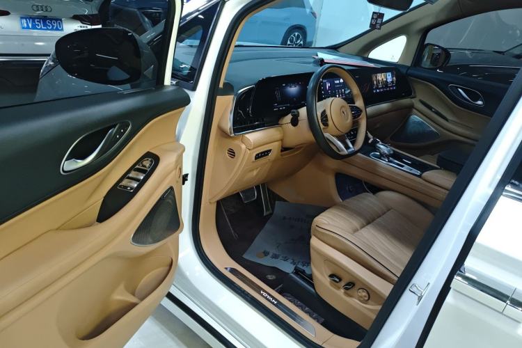 Used VOYAH Dream 2022 Low-Carbon Edition Dream+ Smart Enjoyment Package