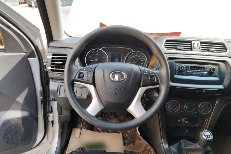 Used Great Wall Wingle 5 2023 "Dry Meal" Version 1.5T Gasoline Two-Wheel-Drive Advanced Large Double