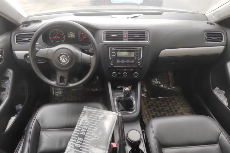 Used Volkswagen Sagitar 2012 1.6L Manual Comfort Model