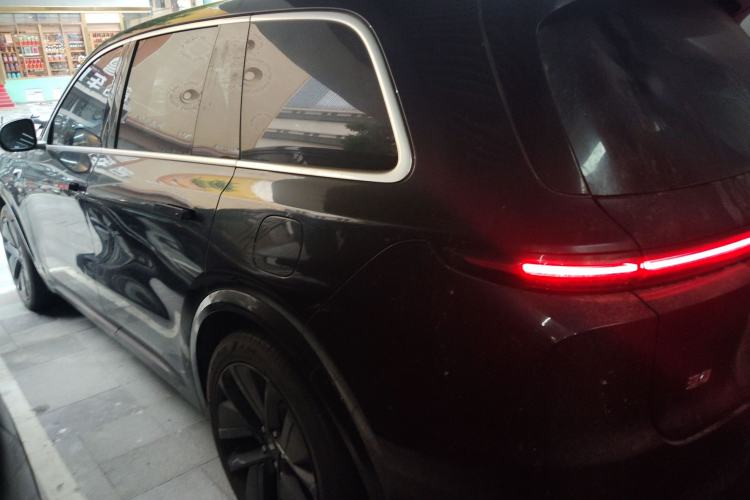 Used Li Auto L9 2022 Max model
