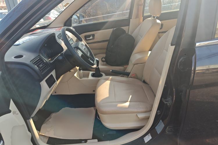 Used Dongfeng Fengon 370 2016 1.5L Manual Standard Edition SFG15-05 7 Seats