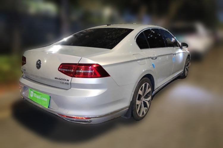 Used Volkswagen Magotan 2018 330TSI DSG Luxury Model