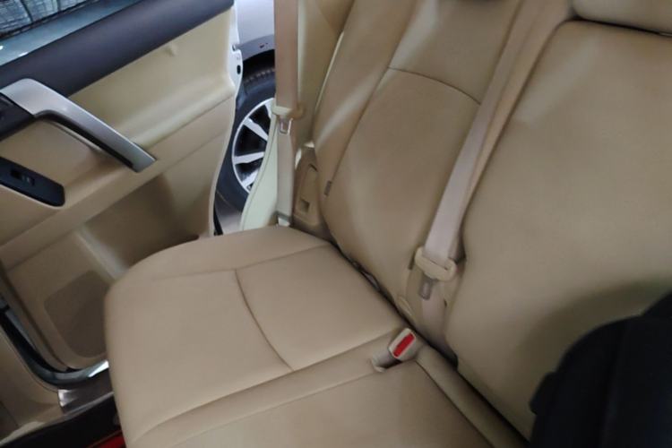 Used Toyota Prado 2016 2.7L Automatic Standard Edition
