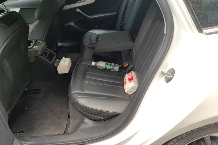 Used Audi A4L 2023 40 TFSI Fashion Dynamic Model
