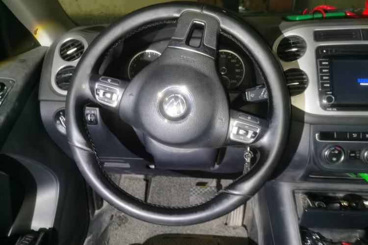 Used Volkswagen Tiguan 2015 1.8TSI Automatic Two-Wheel Drive Comfort Edition Steering Wheel