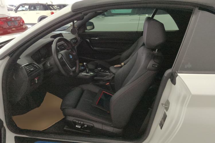 Used BMW 2 Series 2019 225i Convertible Coupe Sports Design Package
