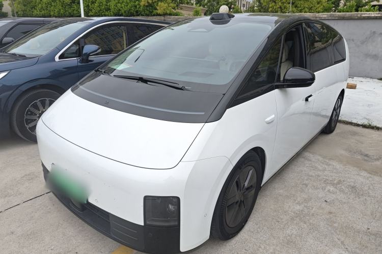Used Li Auto MEGA 2024 Ultra Model