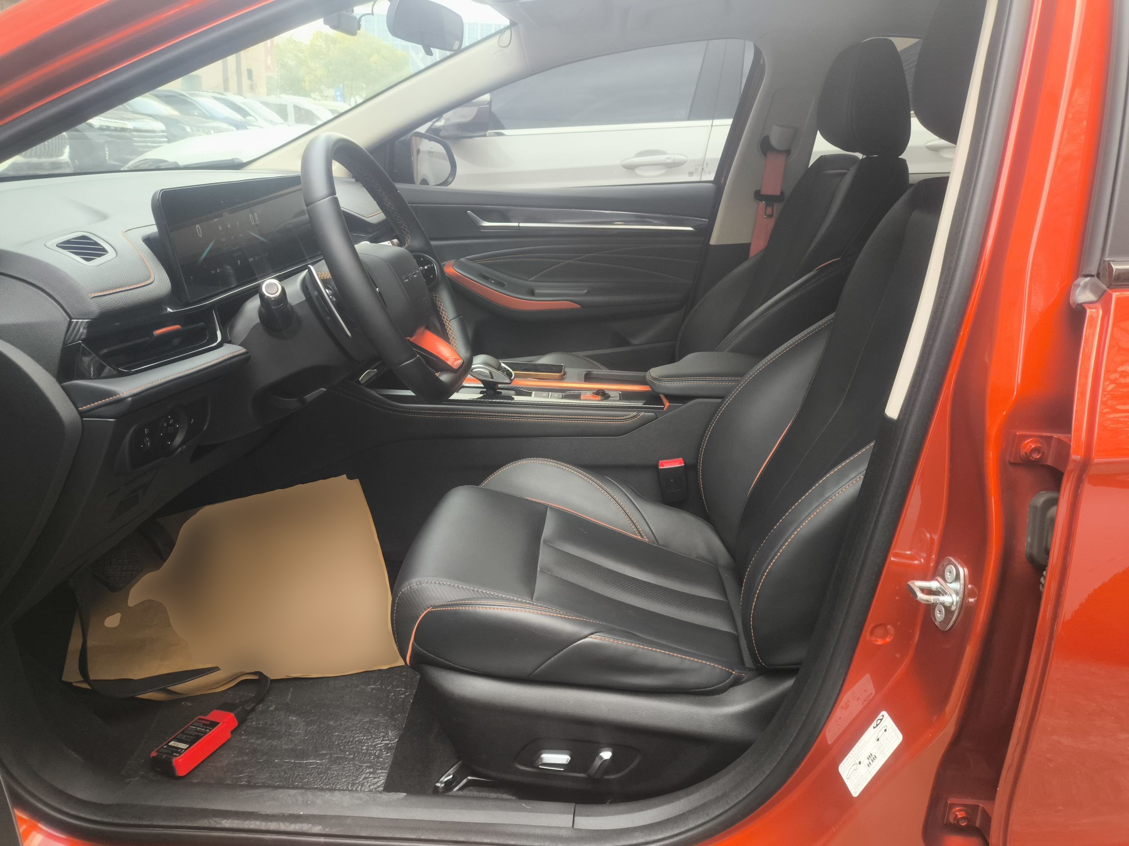 Переднее сиденье в автомобиле