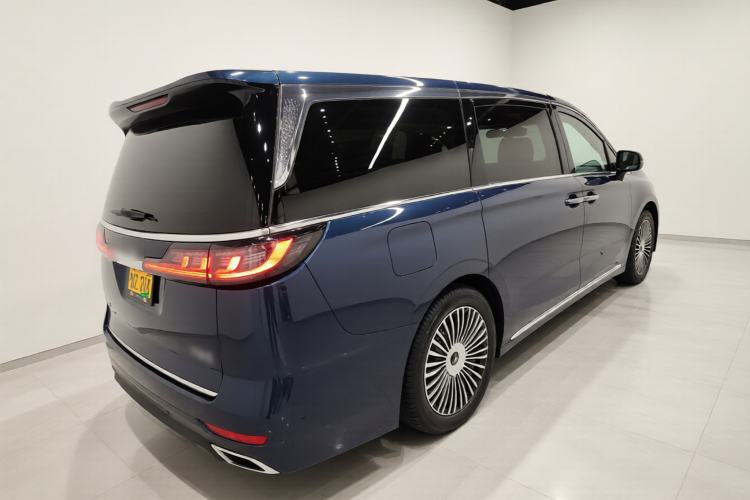 Used VOYAH Dream 2025 PHEV Four-Wheel-Drive Flagship Kunpeng Edition
