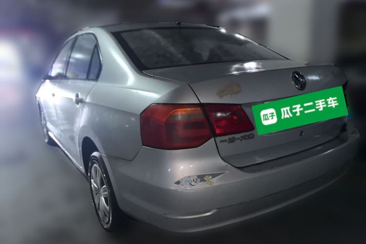 Used Volkswagen Jetta 2015 1.6L Manual Fashion Edition Rear Left 45 Deg