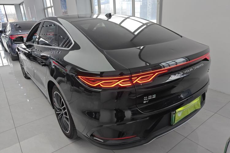 Used BYD Han 2025 EV with 701 km of Laser Radar-Enabled Intelligent Driving
