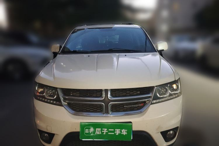 Used Dodge Journey 2013 2.4L Two-Wheel Drive Luxury Version