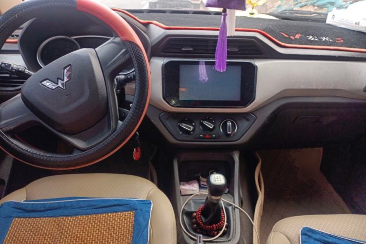 Used Wuling Hongguang 2018 1.5L S Comfort Model L2B