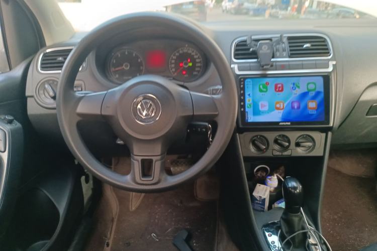 Used Volkswagen Polo 2011 1.6L Automatic ZhiShang Version
