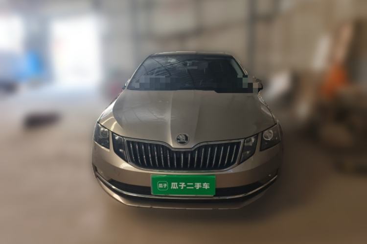 Used Skoda Octavia 2018 1.6L Automatic Luxury Edition