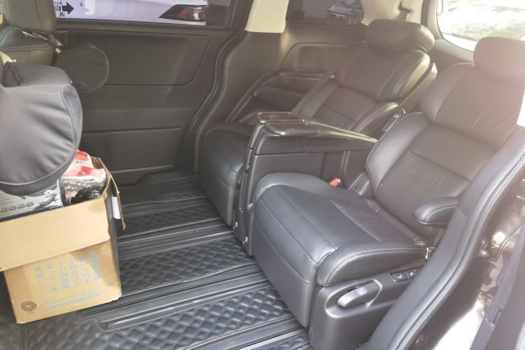 Used Honda Elysion 2016 2.4L Supreme Edition