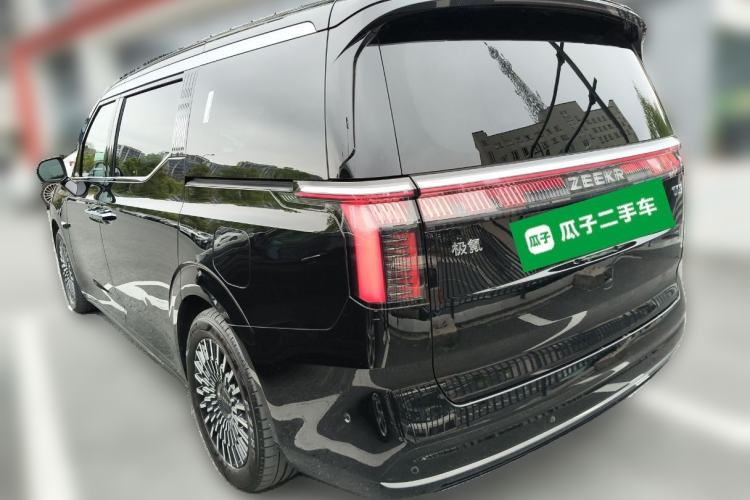 Used Zeekr 009 2022 WE Edition Rear Left 45 Deg