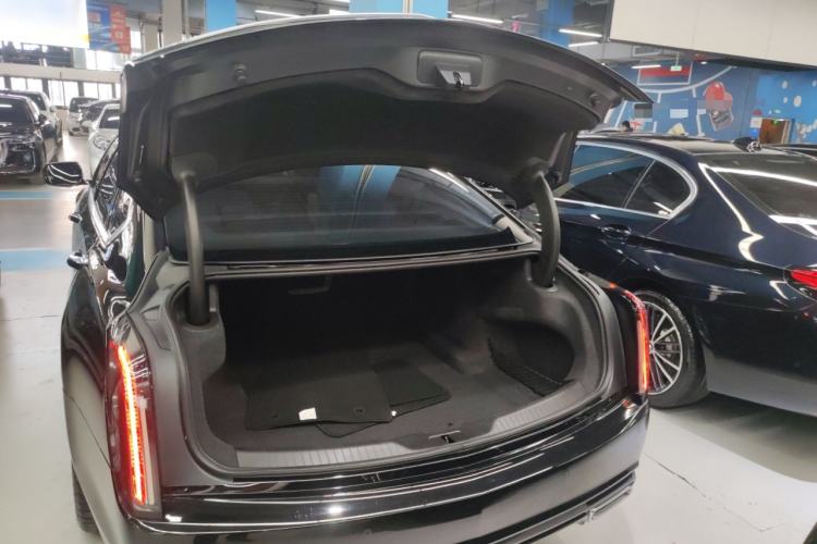 Used Cadillac CT6 2023 28T Luxury Version