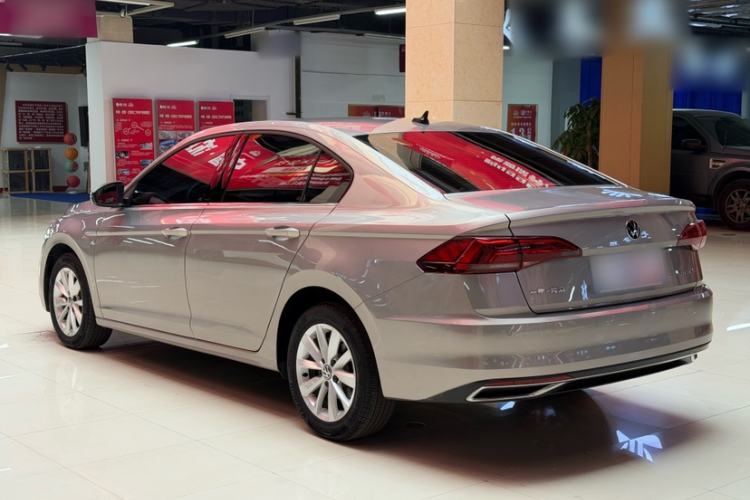 Used Volkswagen Bora 2021 1.5L Automatic Comfort Smart Connect Edition Exterior 2