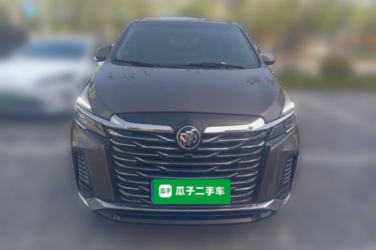 Used Buick GL8 2023 Land Executive Class Comfort Model