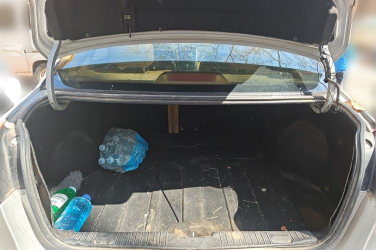 Used Buick Excelle 2011 1.6 LX-MT