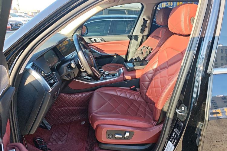 Used BMW X5 2022 Restyled xDrive 30Li Luxury Version M Sport Package