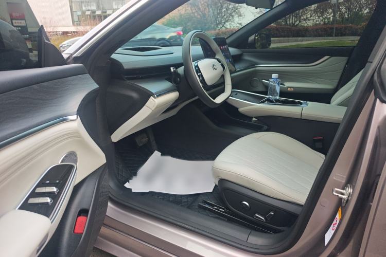 Used CHANGAN NEVO A07 2025 Pure Electric "True Fragrance" Edition 625 Flagship Model Driver Seat