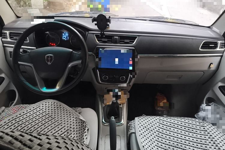 Used Jinbei Hiace X30 2021 1.5L Deluxe Edition Aluminum Wheels Two-Tone Design Central Air Conditioning MP5 Version Van China VI Standard SWC15M