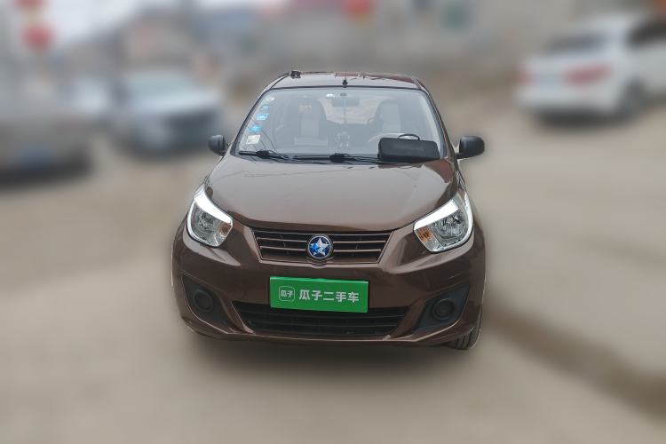 Used Venucia R30 2014 1.2L Manual Enjoyment Edition