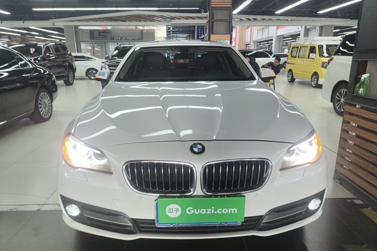Used BMW 5 Series 2015 520i Elegant Edition