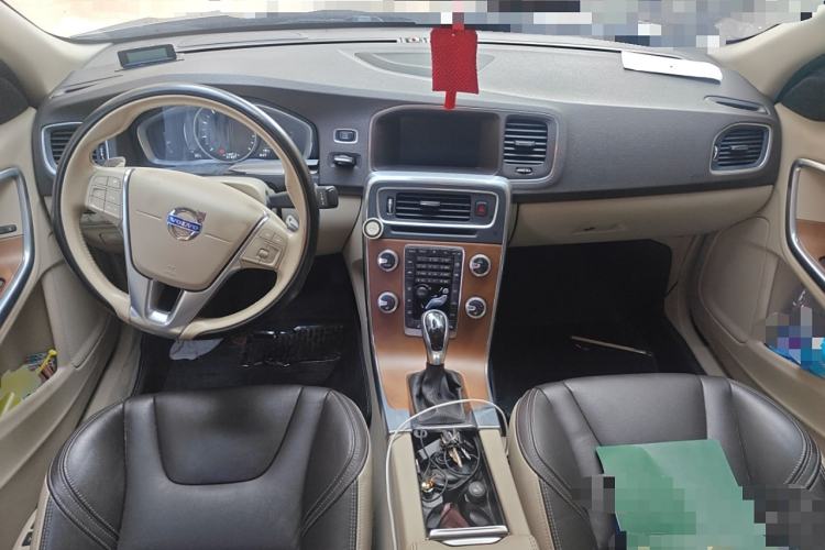 Used Volvo S60 2016 S60L T5 Smart Upgrade Edition
