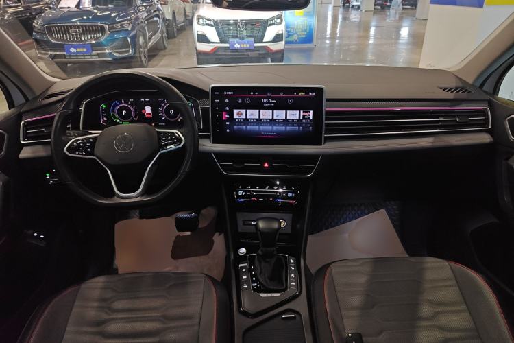 Used Volkswagen Tiguan L New Energy 2022 430 PHEV Plug-in Hybrid Flagship Edition Center Console