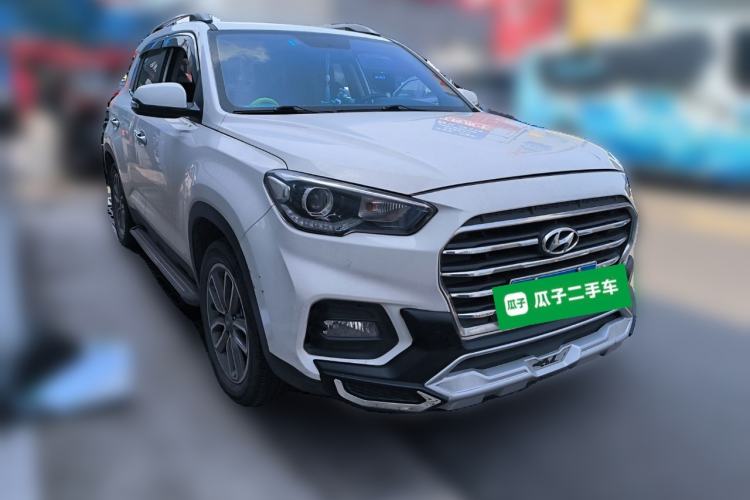 Used Hyundai ix35 2019 2.0L Automatic 2WD Zhiyong·Changxiang Edition China VI Standard Front Right 45 Deg