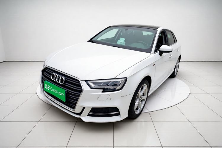 Used Audi A3 2019 Sportback 35 TFSI Fashion Edition China VI Emission Standard Guazi used car, China used car export, Used car for sale, Used cars, Cheapest cars for sale