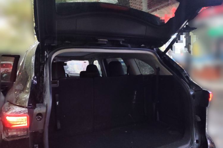 Used Toyota Highlander 2022 Dual-Engine 2.5L Four-Wheel Drive Prestige Version 7 Seats