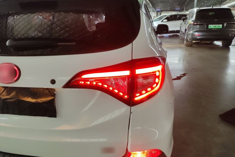 Used BYD Song 2017 Gaishe Upgrade Edition 1.5TID Automatic Elite Model
