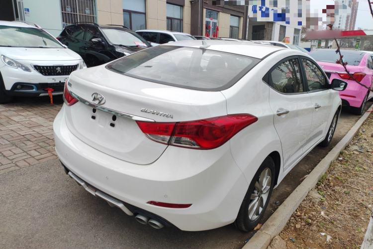 Used Hyundai Elantra (5th Generation / Langdong) 2015 1.6L Manual Leading Model Rear Right 45 Deg