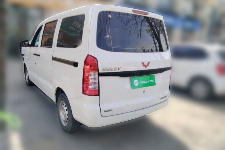 Used Wuling Hongguang V 2019 1.5L Jingqu Version China VI LAR
